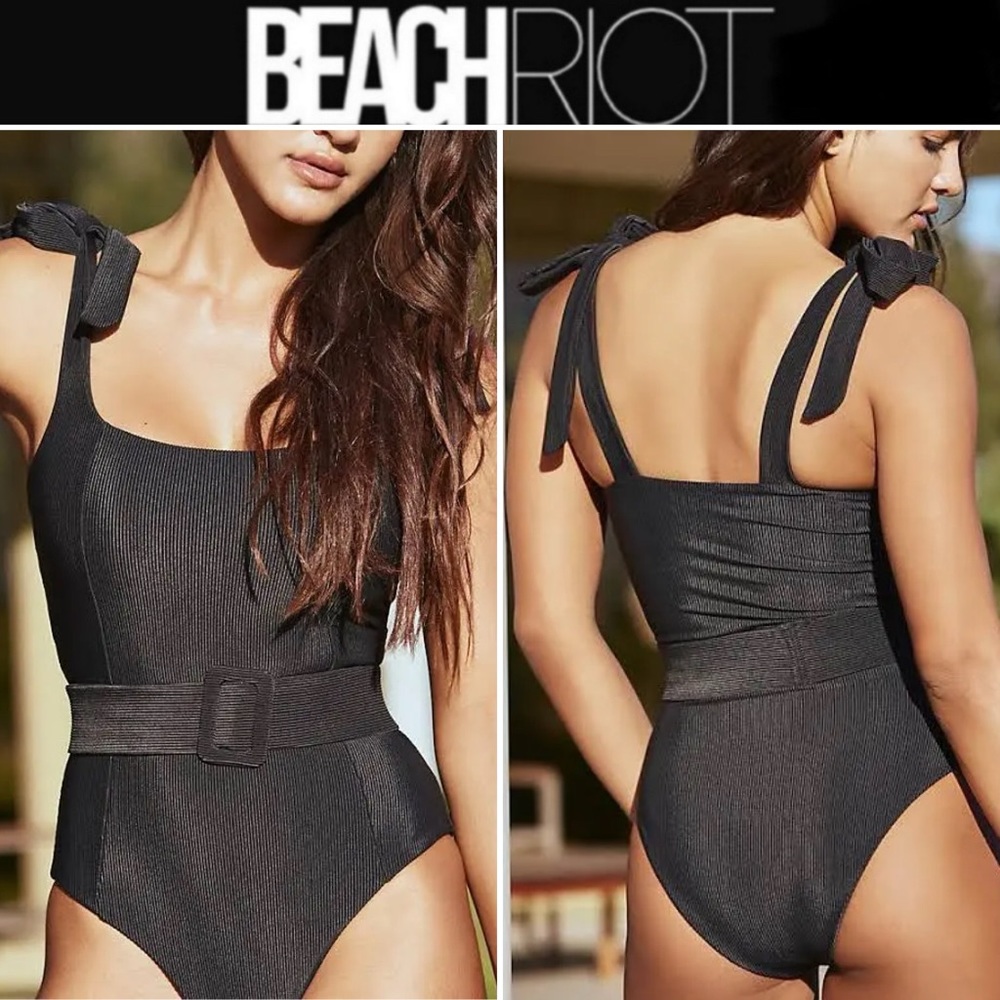 Beach Riot Sydney Belted One-piece Swimsuit in Black  sz S $168 NWOT